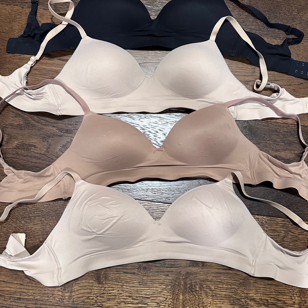 Soma enbliss wireless Seamless Women's Bras - Black and Nude four